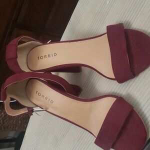 Torrid open toe shoes size 8.5